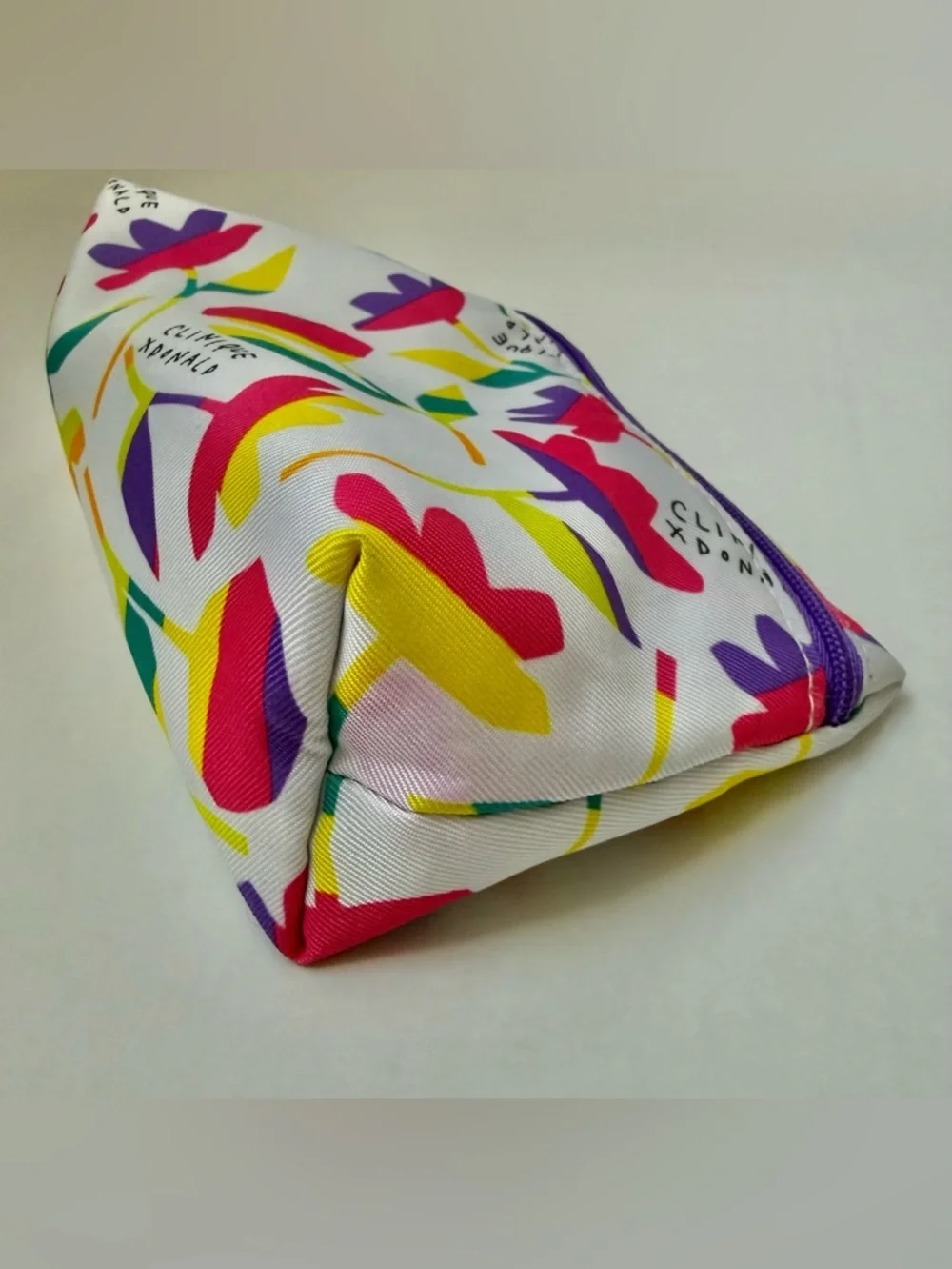 Clinique x Donald Collaboration Abstract Floral Cosmetic Bag White Purple